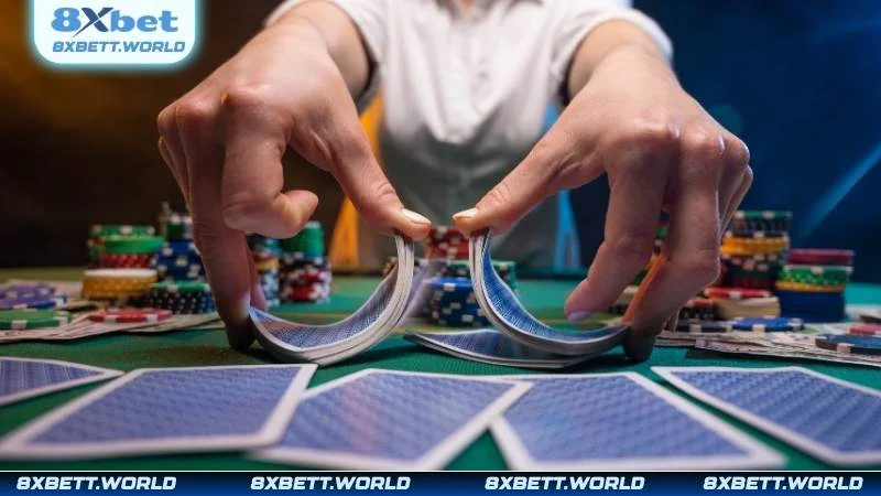 Poker là trò chơi gì?